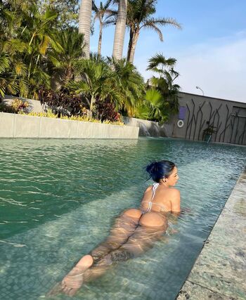 Full leaked Veruzkxxx private onlyfans photo