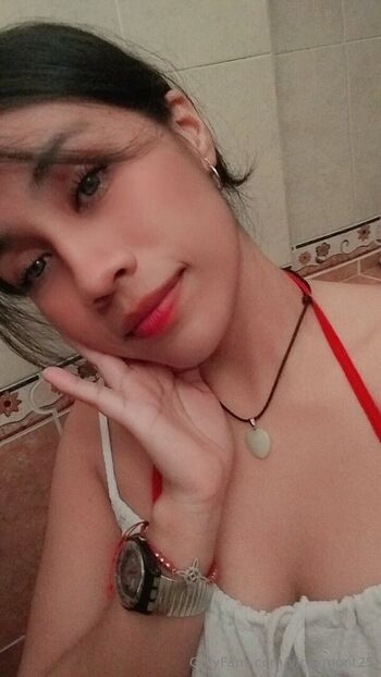 Full leaked Vickymont private onlyfans photo