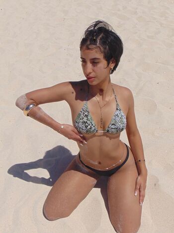 Full leaked Vickyv asmr private onlyfans photo