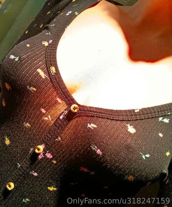 Full leaked Victoiredream private onlyfans photo