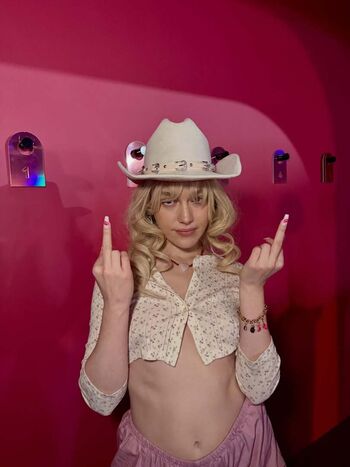 Full leaked Victoria pedretti private onlyfans photo