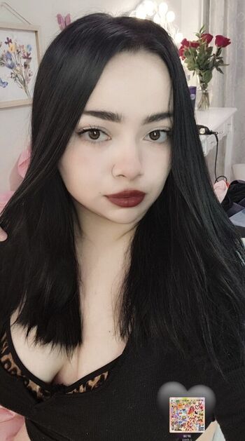 Full leaked Victoriass private onlyfans photo