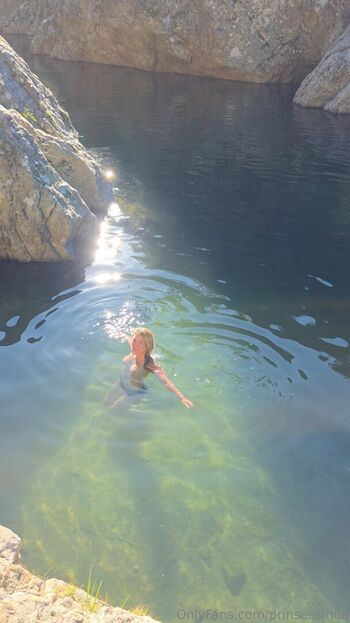 Full leaked Victoriasecretss private onlyfans photo