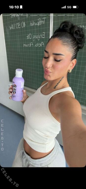 Full leaked Vinoschh private onlyfans photo