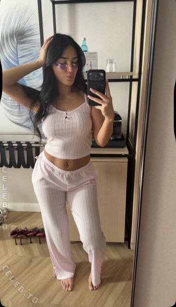 Full leaked Vinoschh private onlyfans photo