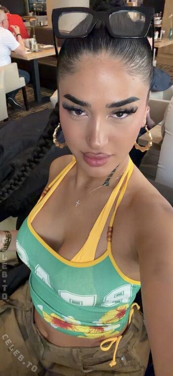 Full leaked Vinoschh private onlyfans photo