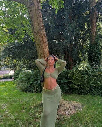 Full leaked Vinoschh private onlyfans photo