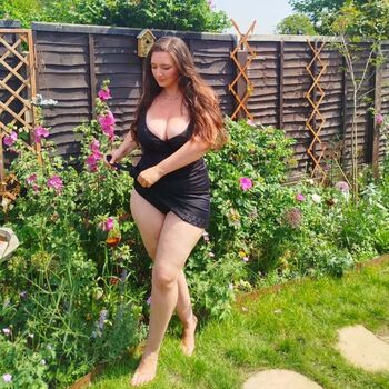 Full leaked Vintageroseelizabeth private onlyfans photo