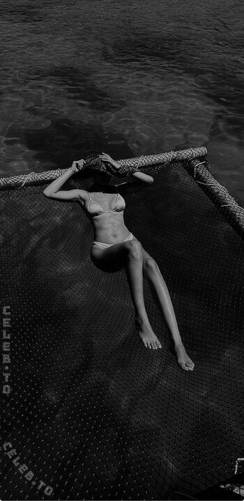 Full leaked Violetaxsh private onlyfans photo