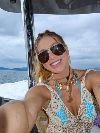 Full leaked Virginia fonseca private onlyfans photo