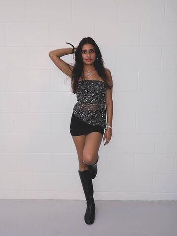 Full leaked Vishakha bhanot page private onlyfans photo