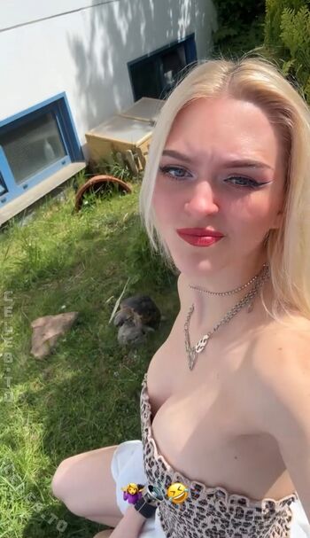 Full leaked Vishy live private onlyfans photo