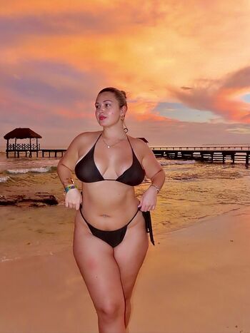 Full leaked Vitoria almeida  page private onlyfans photo