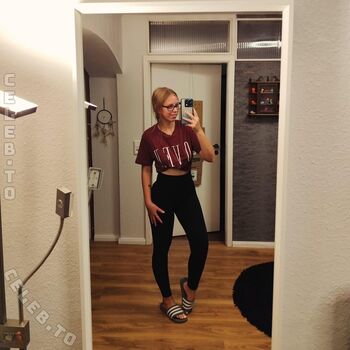 Full leaked Vivi an private onlyfans photo