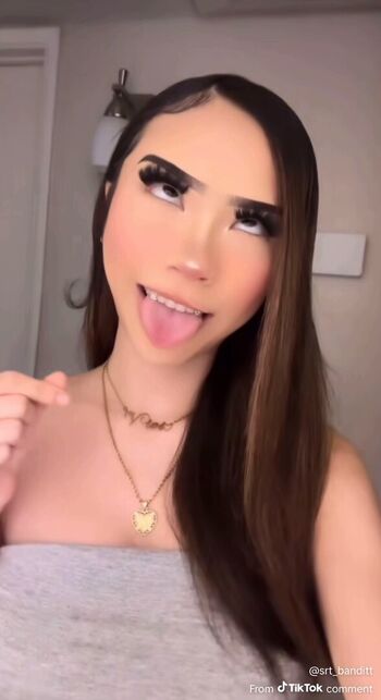 Full leaked Vivifreaky private onlyfans photo