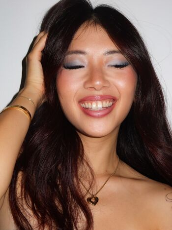 Full leaked Vivian marie wong private onlyfans photo