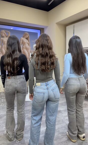Full leaked Vivianalukas private onlyfans photo