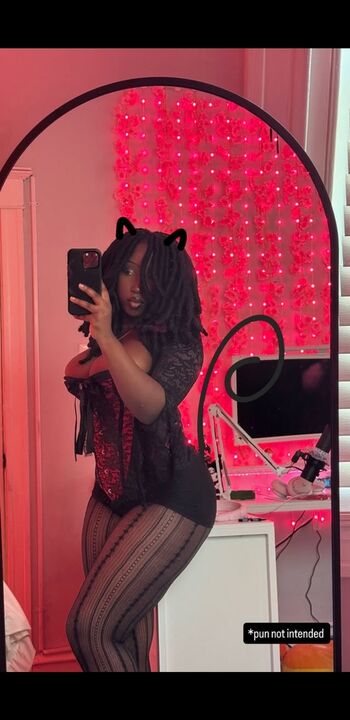 Full leaked Vivicax x private onlyfans photo