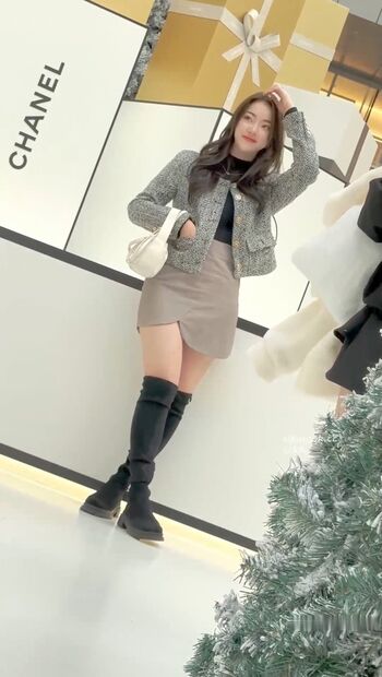 Full leaked Voyeur asian pissing toilet amp upskirts only page private onlyfans photo