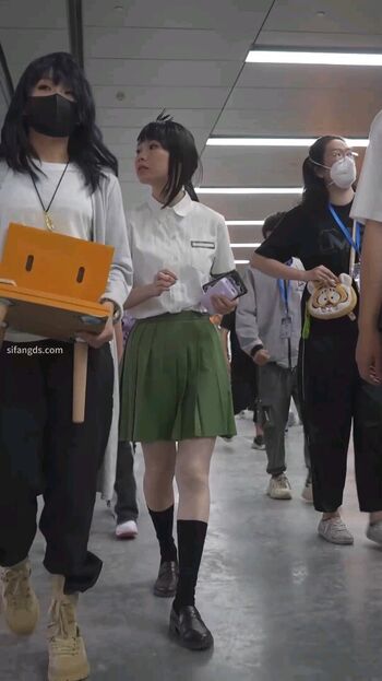 Voyeur Asian Pissing Toilet &Amp; Upskirts Only