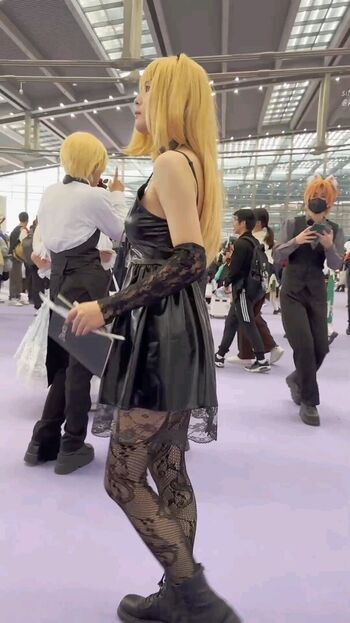 Full leaked Voyeur asian pissing toilet amp upskirts only private onlyfans photo