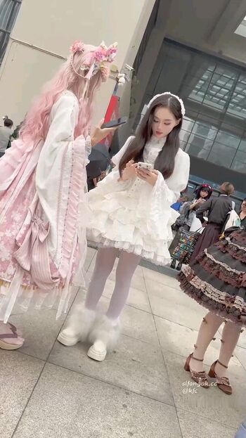 Full leaked Voyeur asian pissing toilet amp upskirts only private onlyfans photo