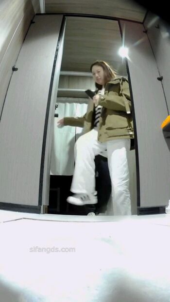 Voyeur Asian Pissing Toilet &Amp; Upskirts Only