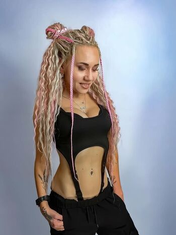 Full leaked Vrednashka private onlyfans photo