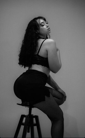 Full leaked Rorapickles/ private onlyfans photo