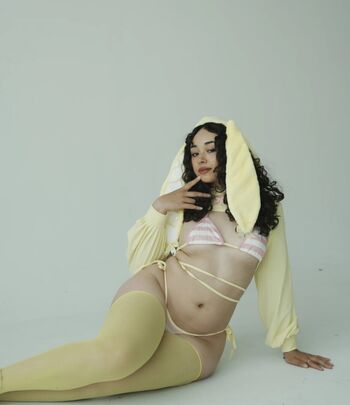 Full leaked Uniquesora / private onlyfans photo