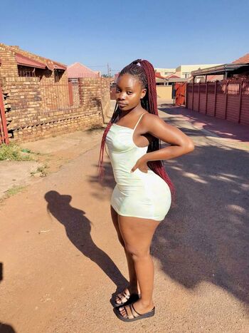 Full leaked Vunene taiwo mabunda page private onlyfans photo