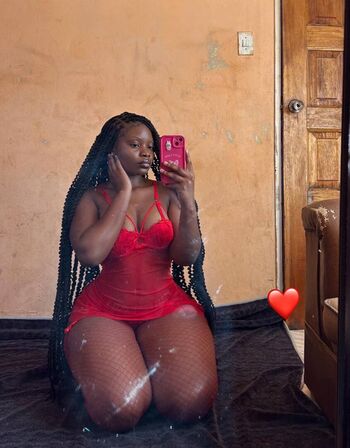 Full leaked Vunene taiwo mabunda private onlyfans photo