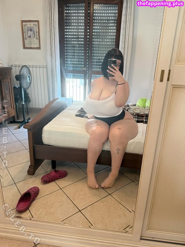 Mxmmytina / VVALENTINABONETALLI Photo OnlyFans Nu #81