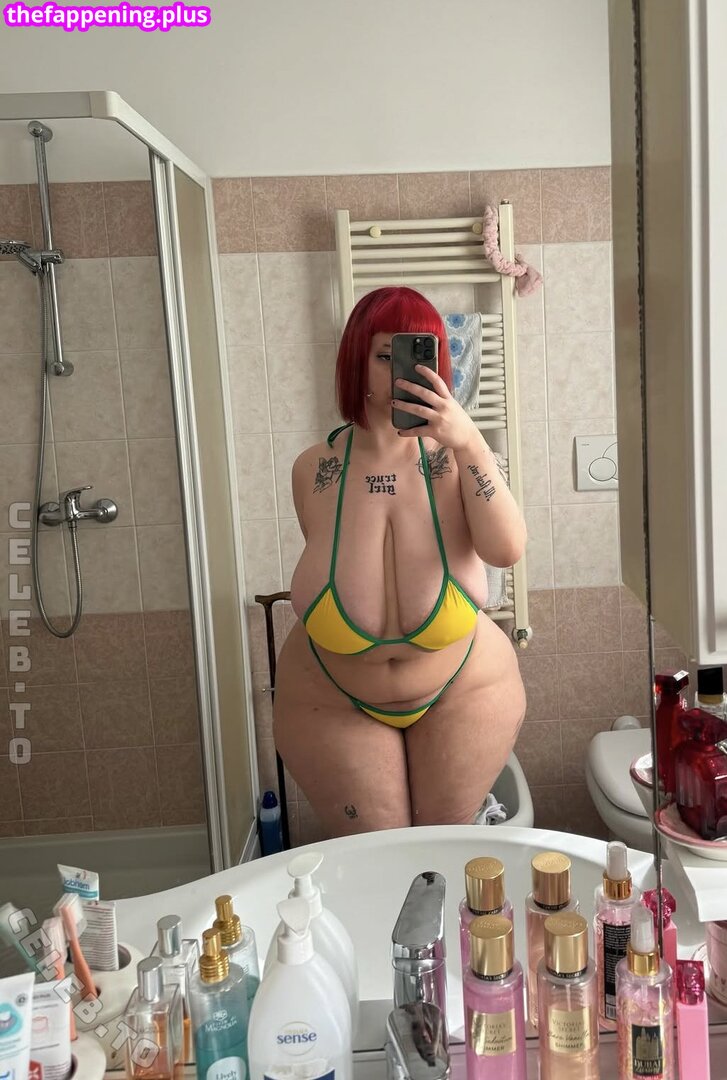 Mxmmytina / Vvalentinabonetalli Nacktes OnlyFans Foto #143