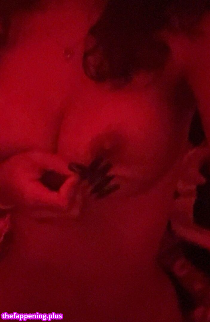 https: / vixzi / vveowx Nagie OnlyFans Zdjęcie #19