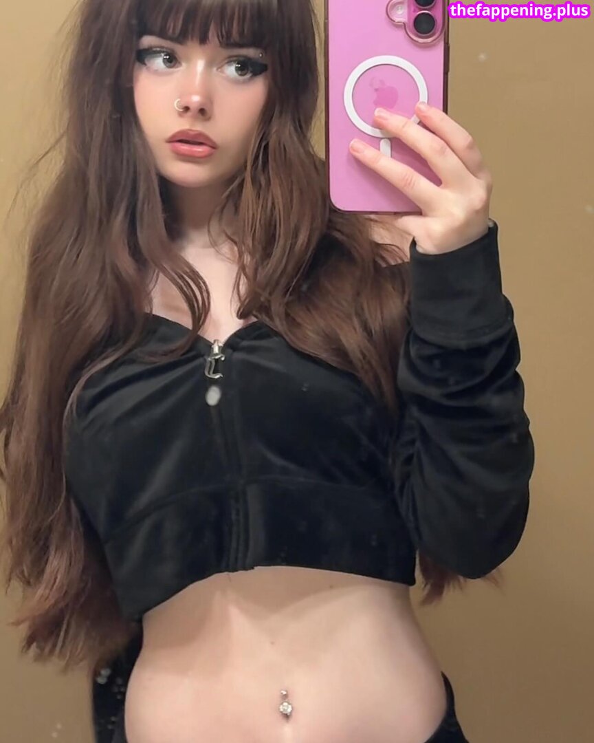 violetmyers / vvlils Fotografie OnlyFans Dezbrăcată #1
