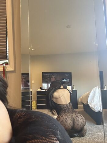 Full leaked Waiyi chan private onlyfans photo