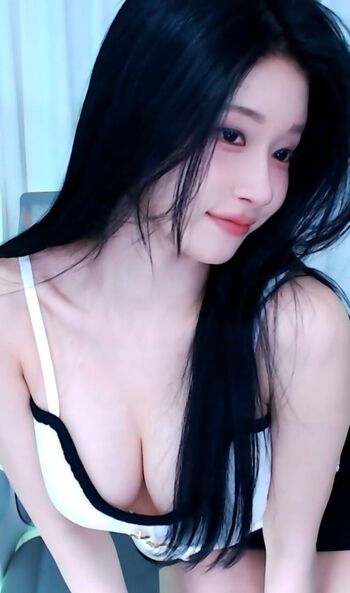 Full leaked Wannabe page private onlyfans photo