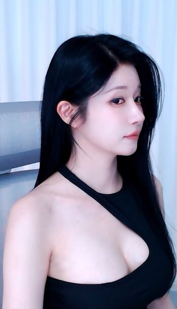 Full leaked Wannabe page private onlyfans photo