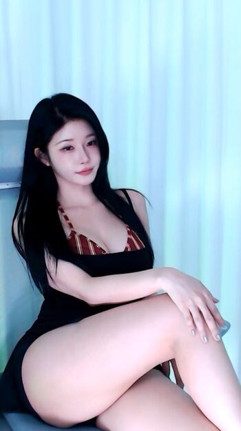 Full leaked Wannabe page private onlyfans photo
