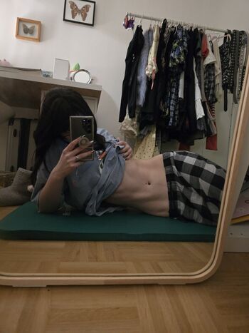 Full leaked Weeniestwee private onlyfans photo