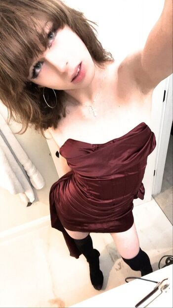 Full leaked Weirdrandomguy private onlyfans photo