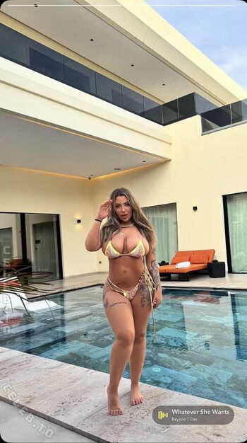 Full leaked Whitechoccolat page private onlyfans photo