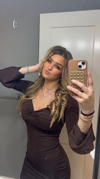 Full leaked Whitney robbin s private onlyfans photo