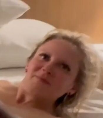 Full leaked Amelia/ private onlyfans photo