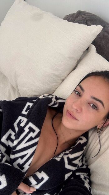 Full leaked Vanillaandcaramel/ private onlyfans photo