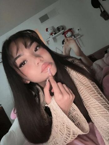 Full leaked Ms bella / private onlyfans photo