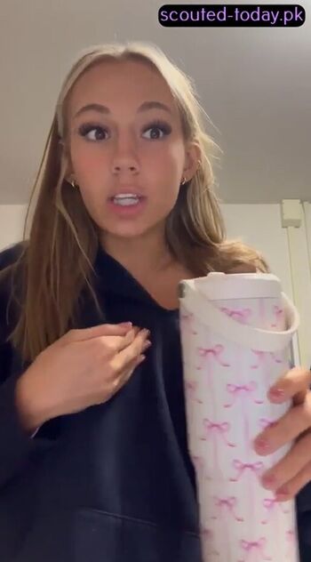 Full leaked Who is this  page private onlyfans photo