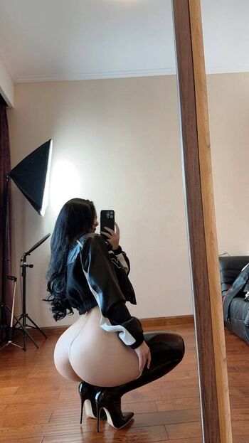 Full leaked Who is this  page private onlyfans photo