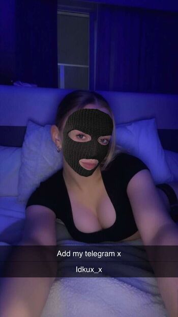 Full leaked Who is this private onlyfans photo